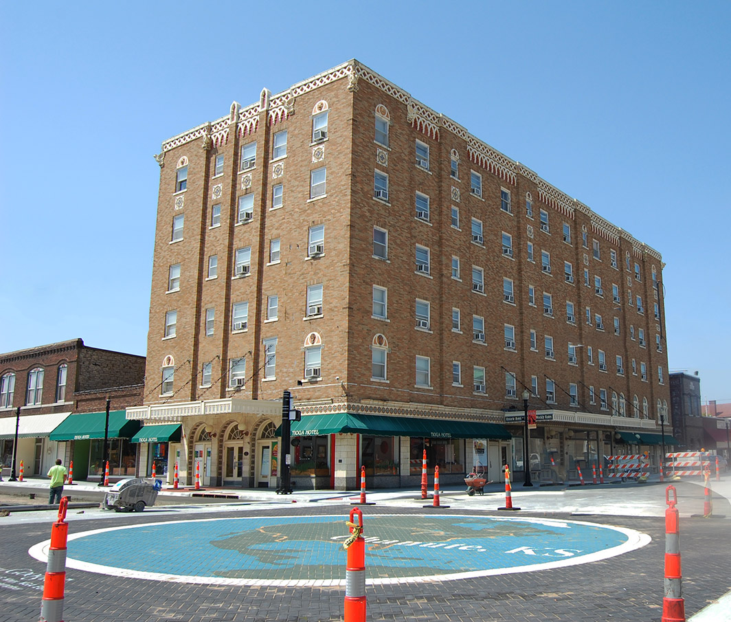 Center of Google Earth, Chanute, KS