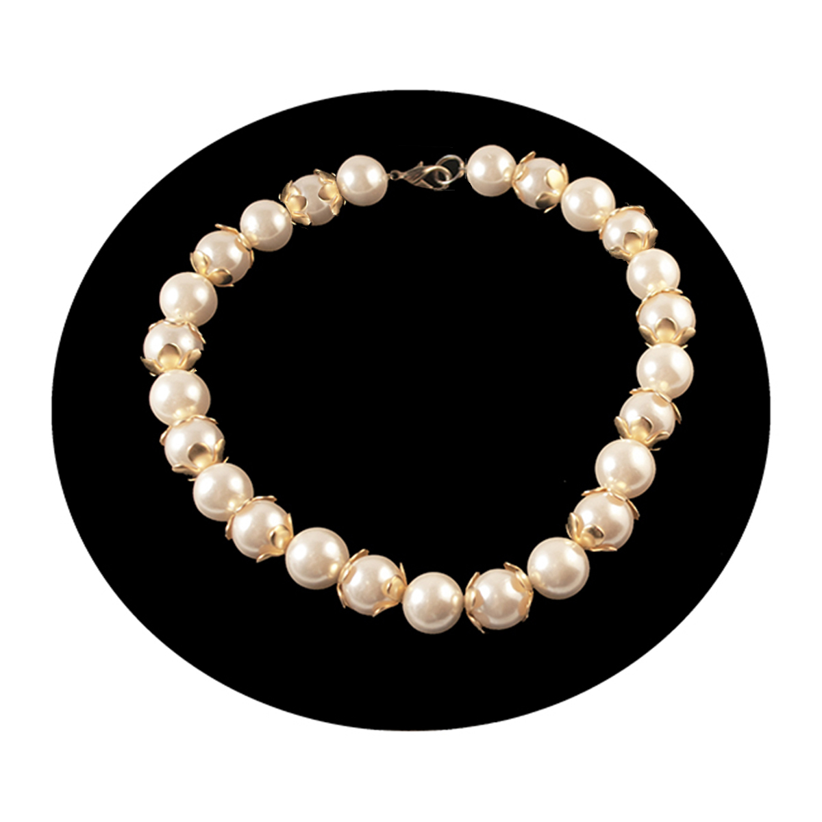 Pearl floral necklace