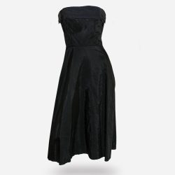 black strapless dress