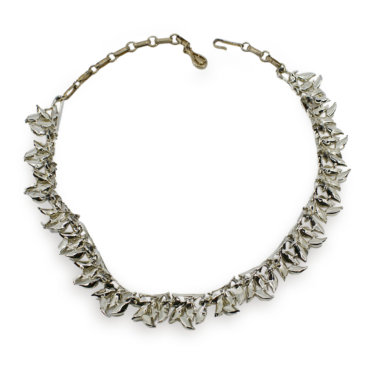 silver coro necklace