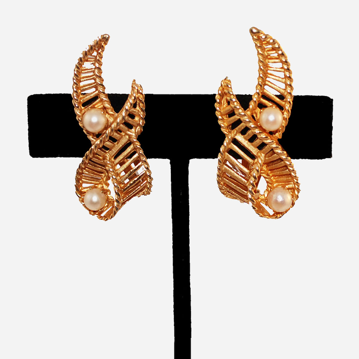 vintage gold earrings