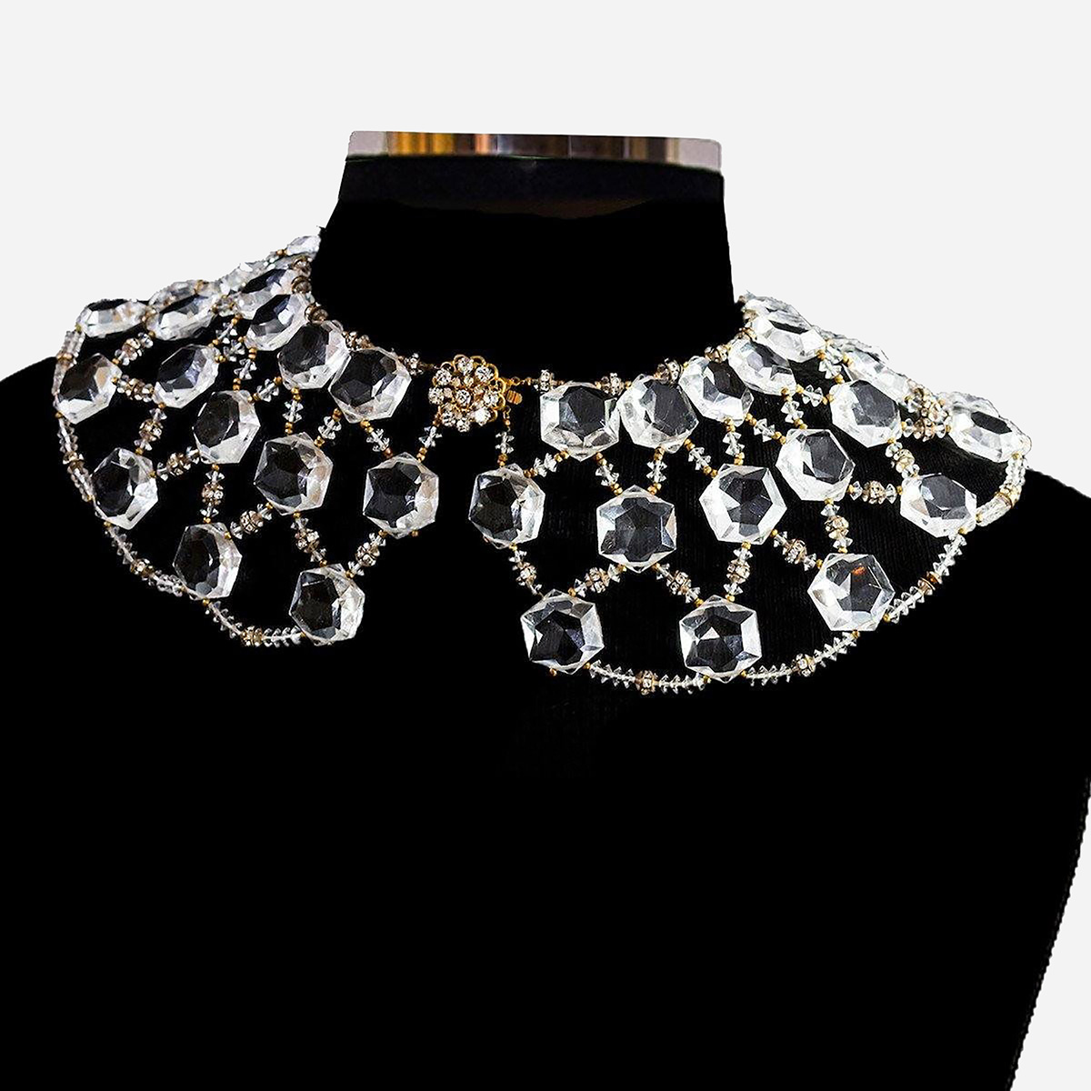 vintage lucite necklace