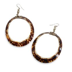 vintage cowrie shell earrings