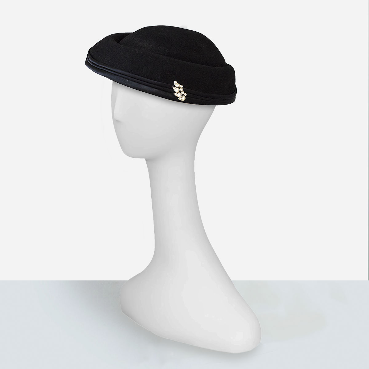 Black cocktail hat