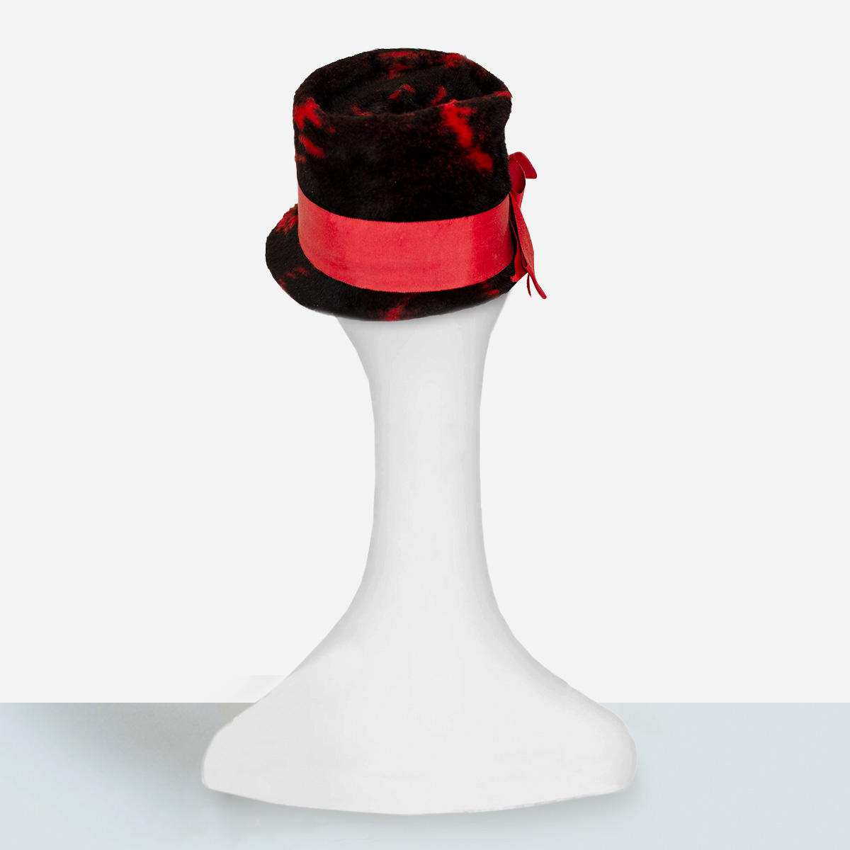 Vintage red hat