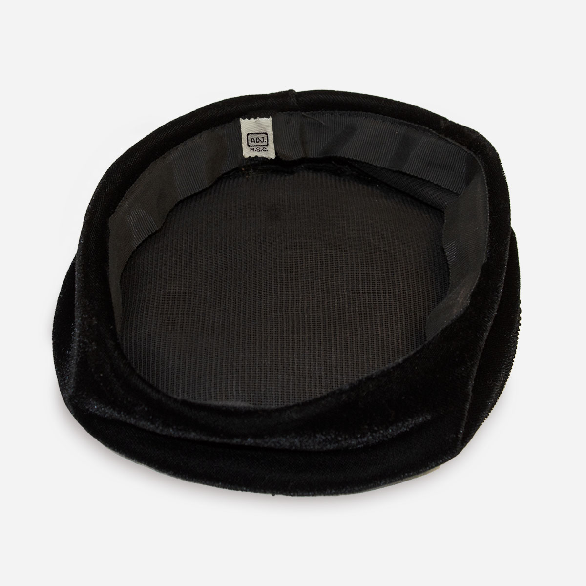 black beret adjustable label