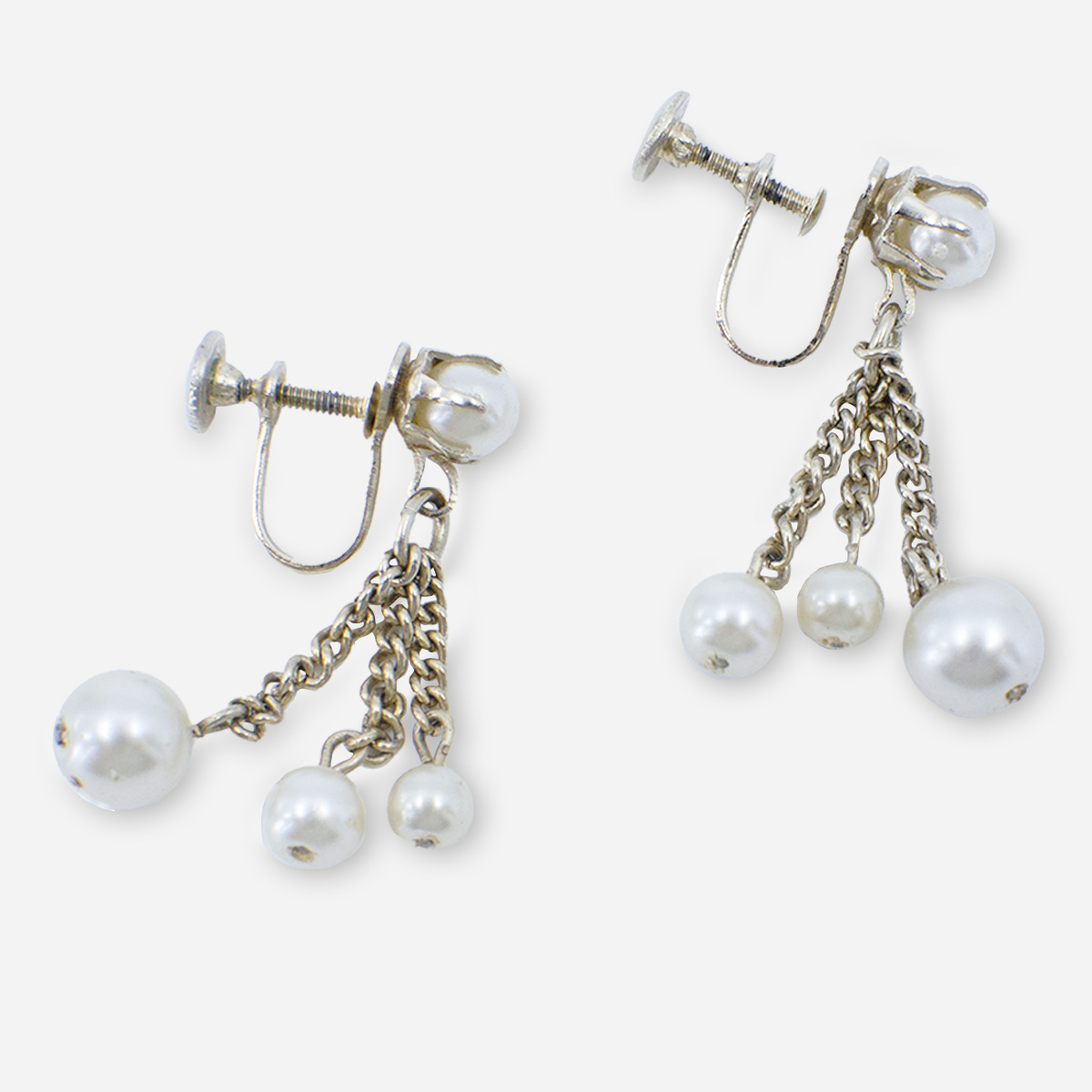 vintage pearl dangle earrings