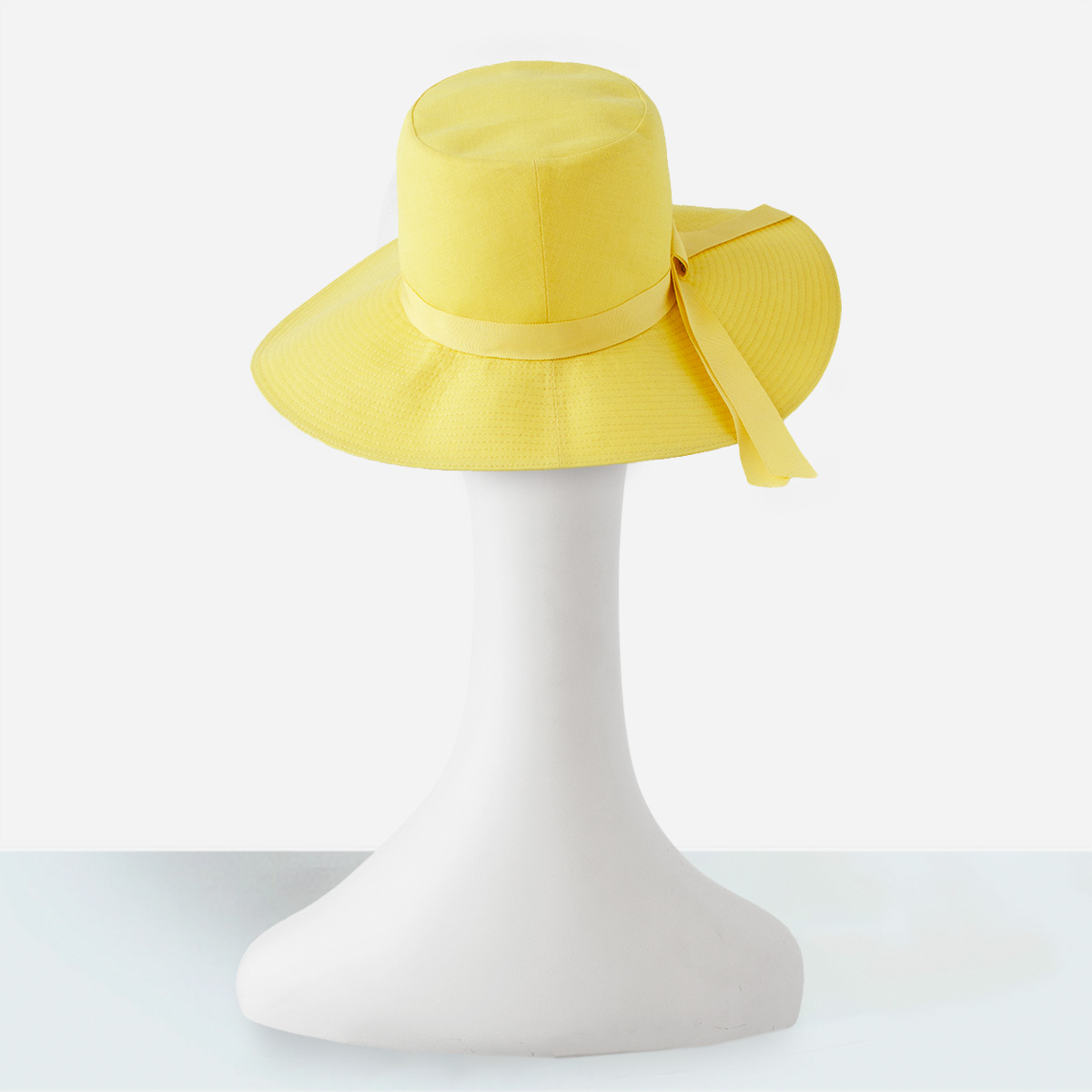 vintage wid brim yellow hat