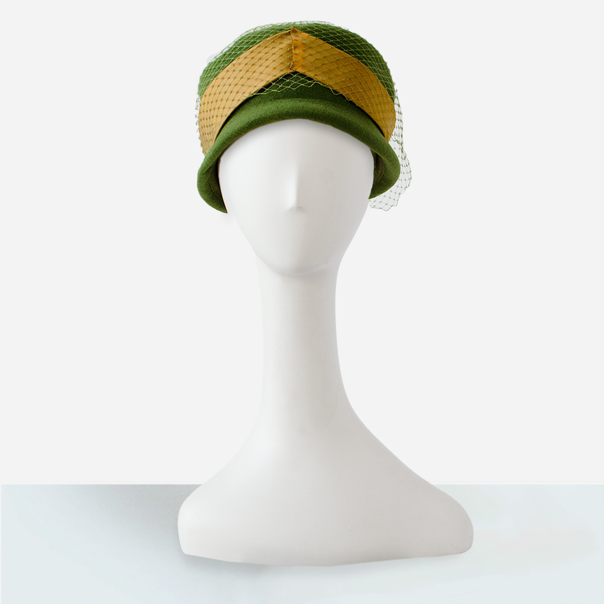 vintage Green cloche hat