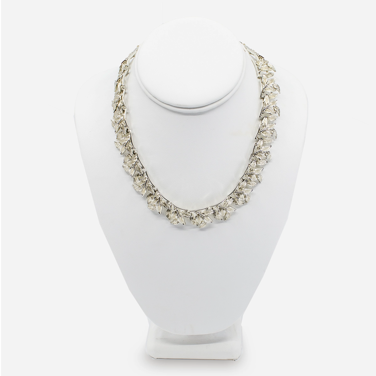 1960s Coro silver choker