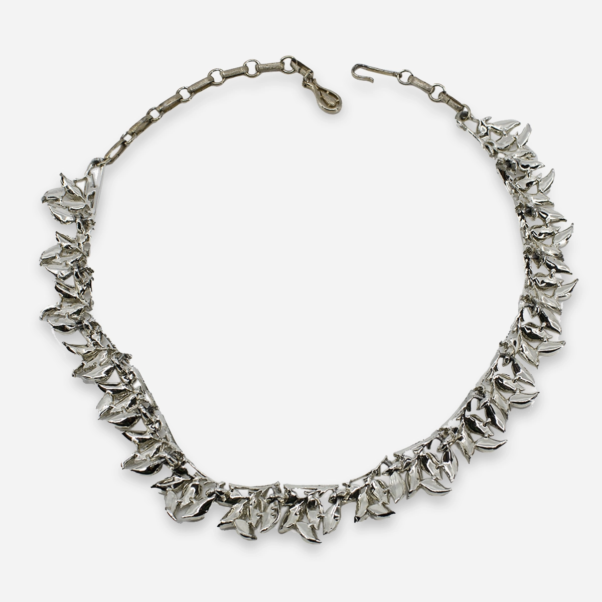 1960s vintage silver choker