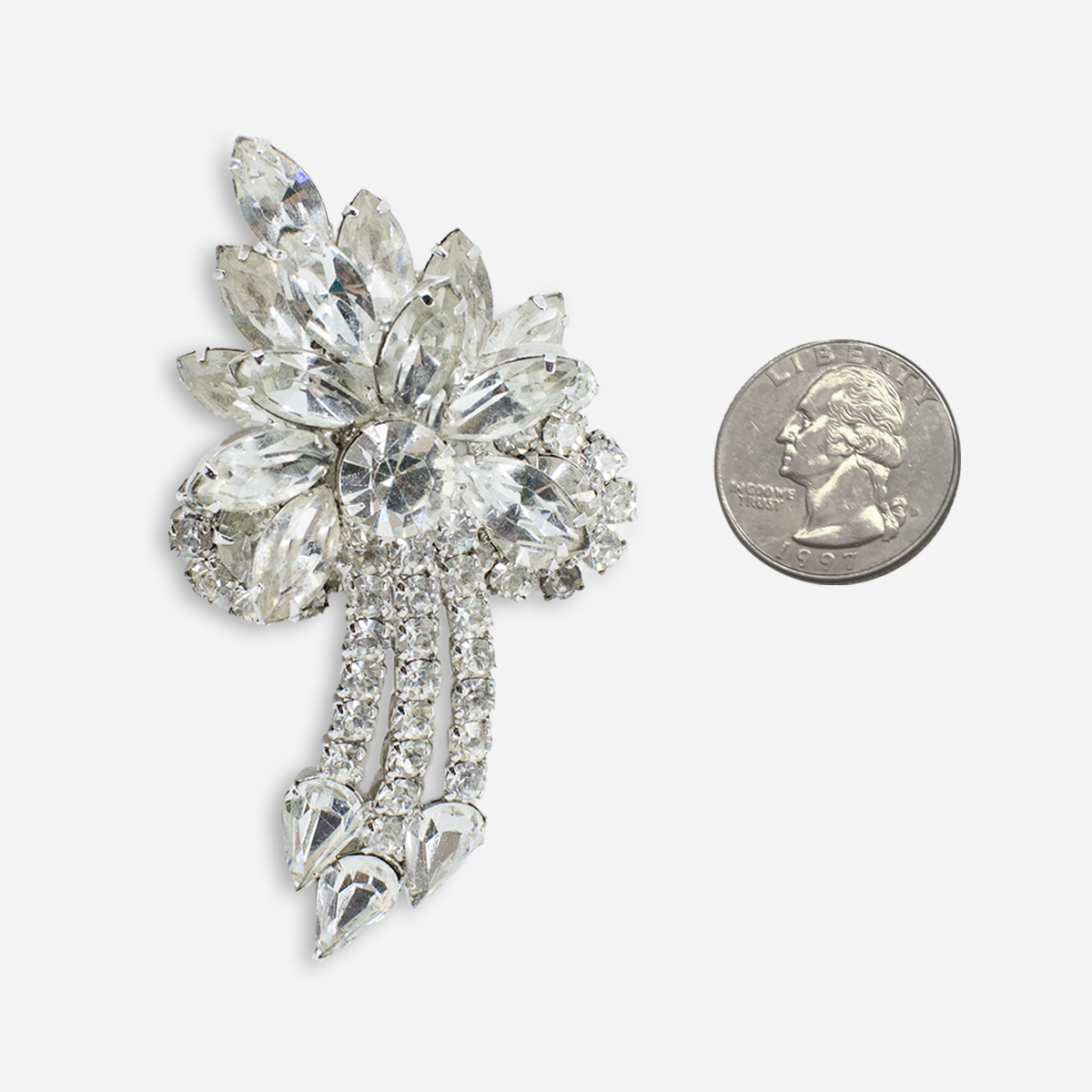 vintage rhinestone flower brooch