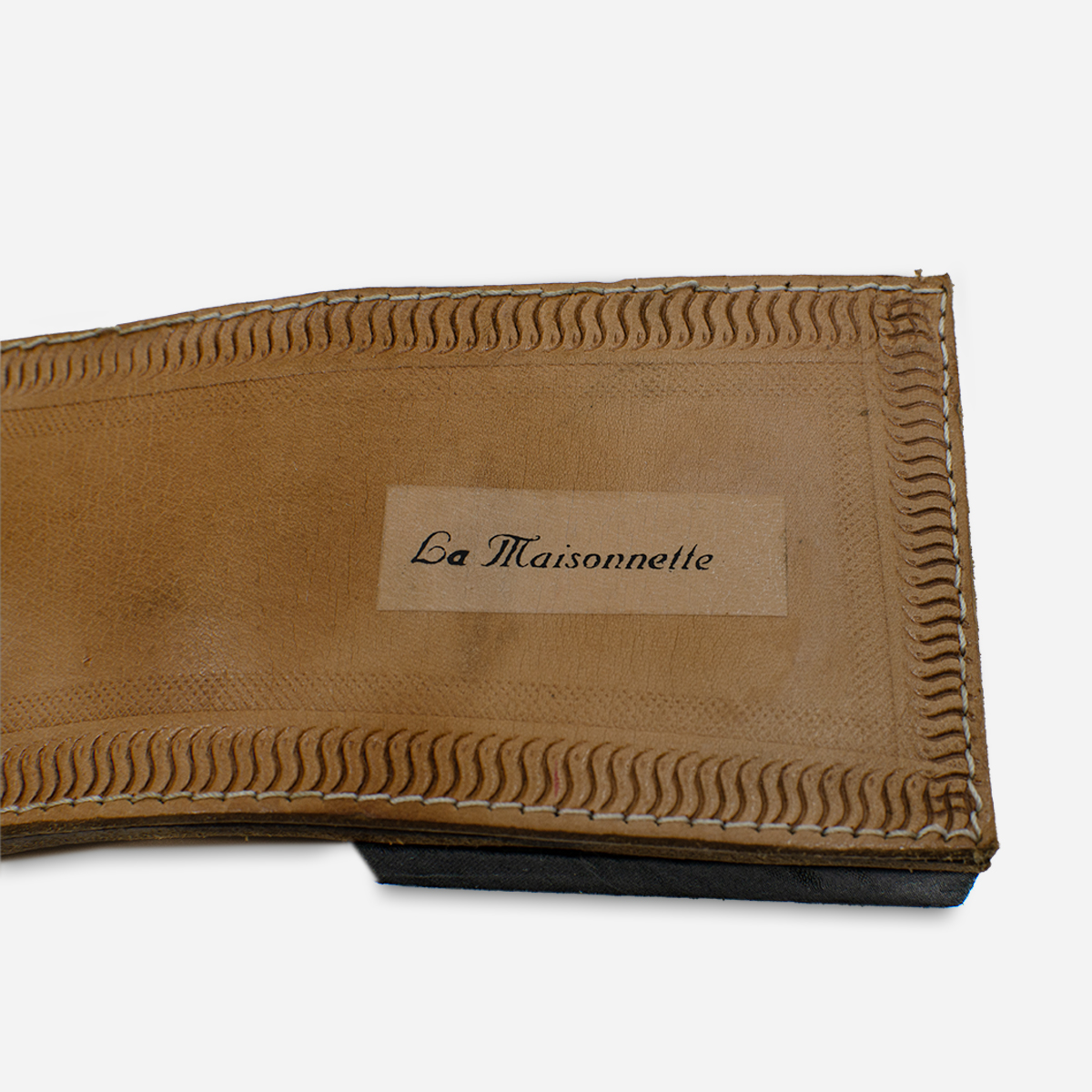 La Maisonnette leather slides