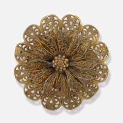 vintage Gold filigree flower brooch