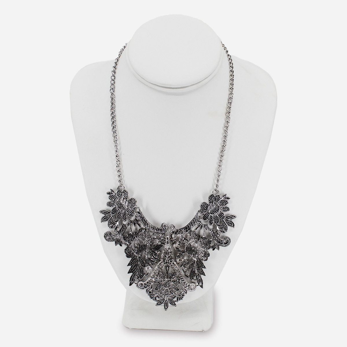 silver metal lace flower bib necklace