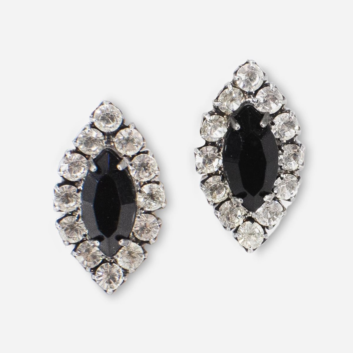 Rhinestone stud earrings