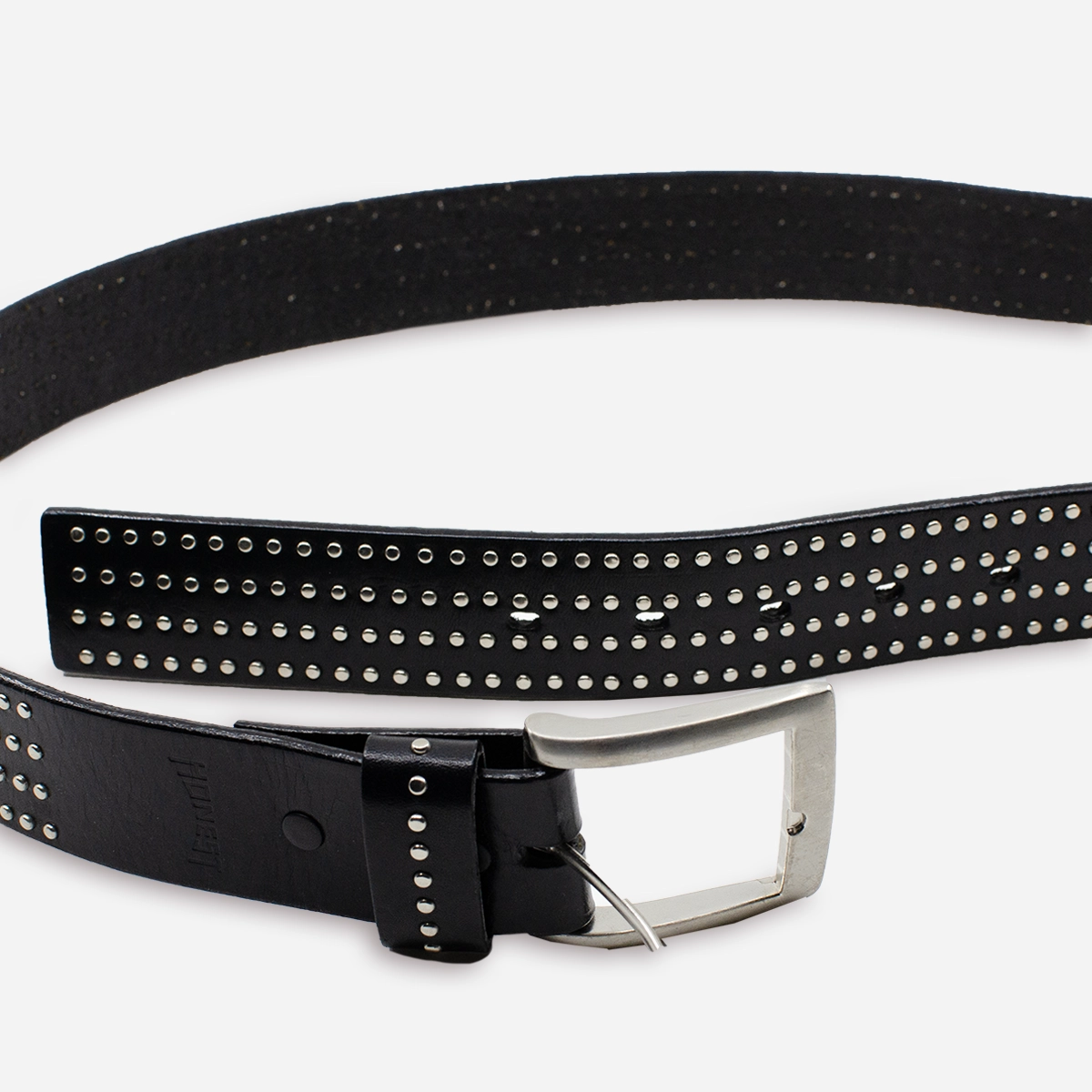 women’s studded belt