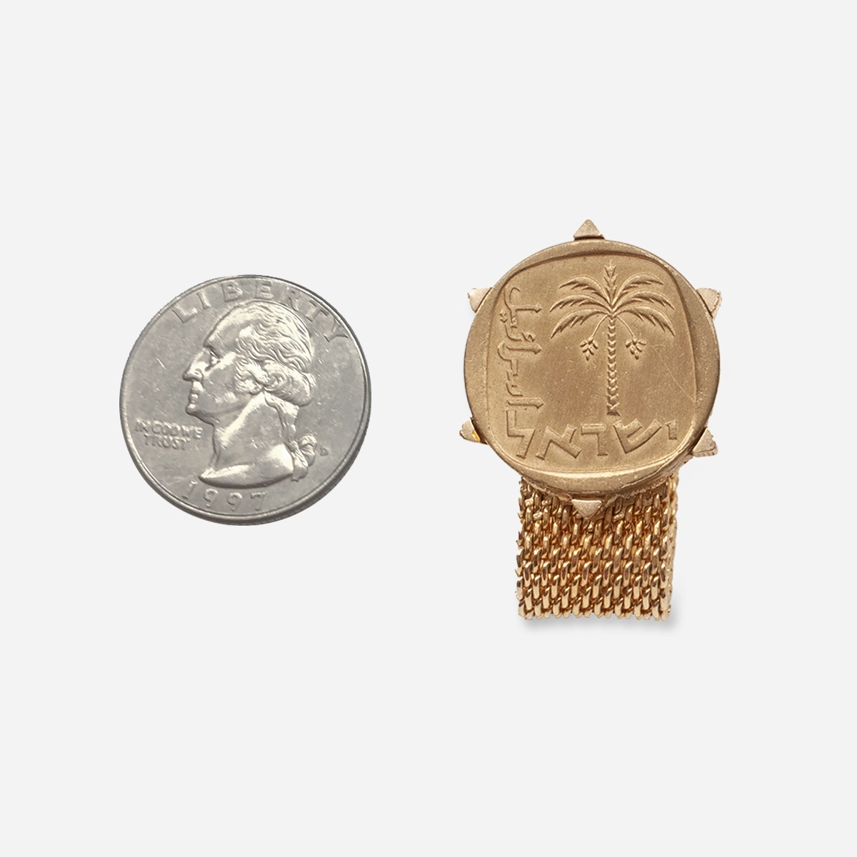 1960s swank arts of the world gold cufflinks