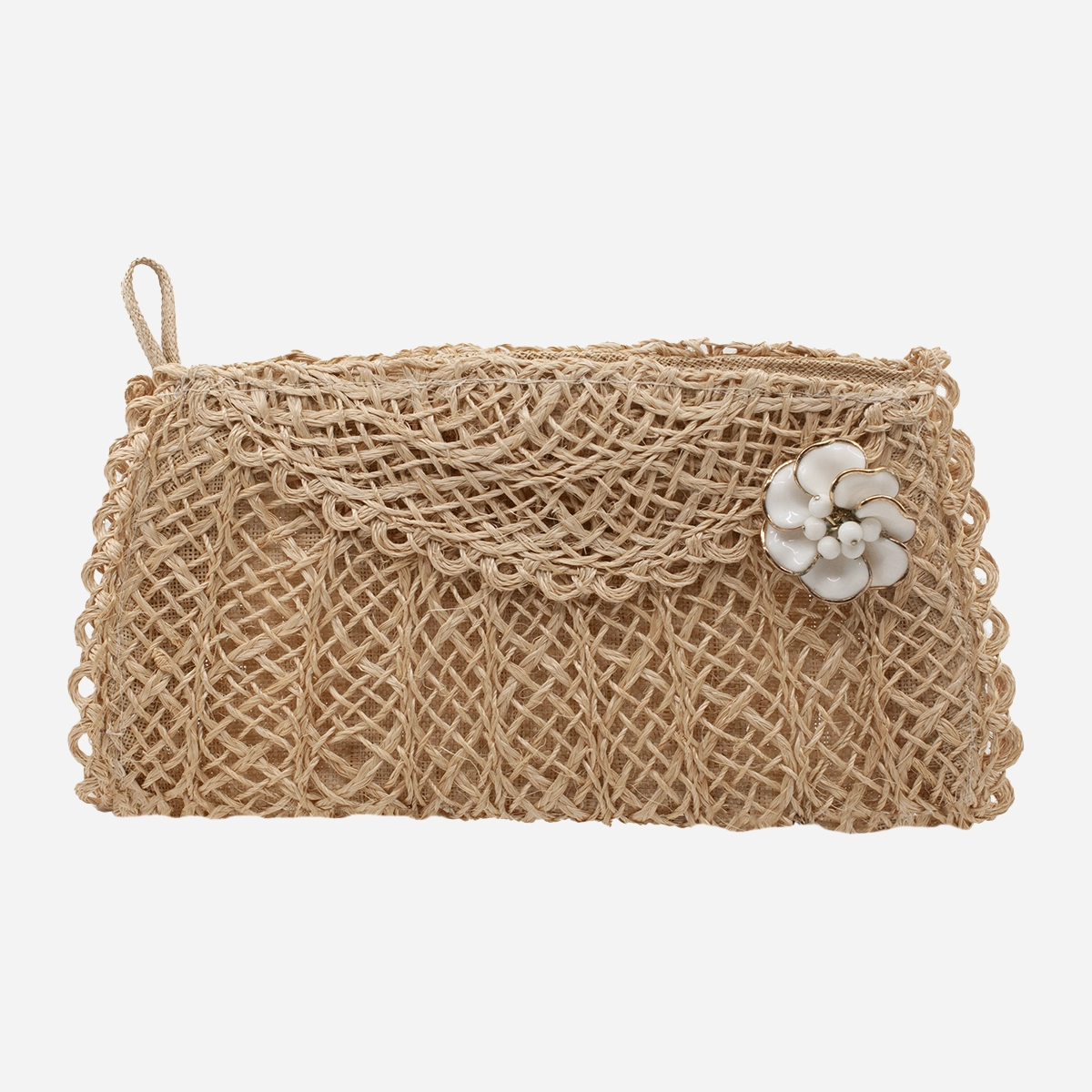 1960s Open-Weave Raffia Clutch with brooch