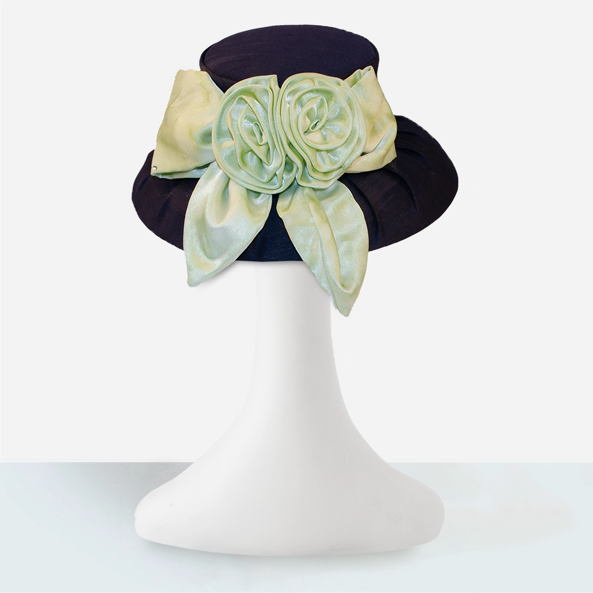 Vintage floral hat green and blue