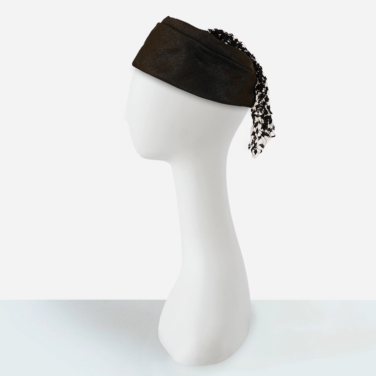 1960s black linen hat with nettng