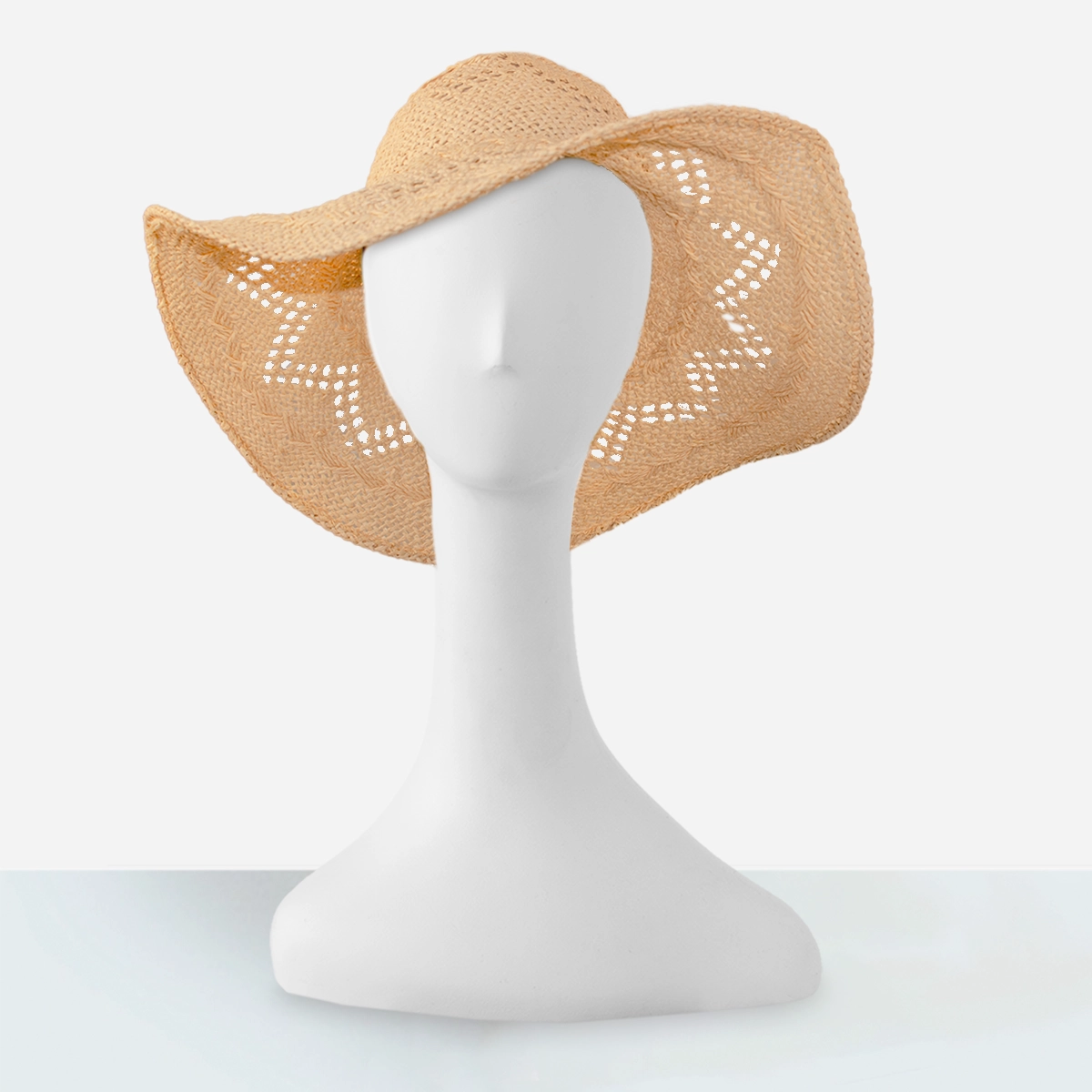 floppy straw sun hat