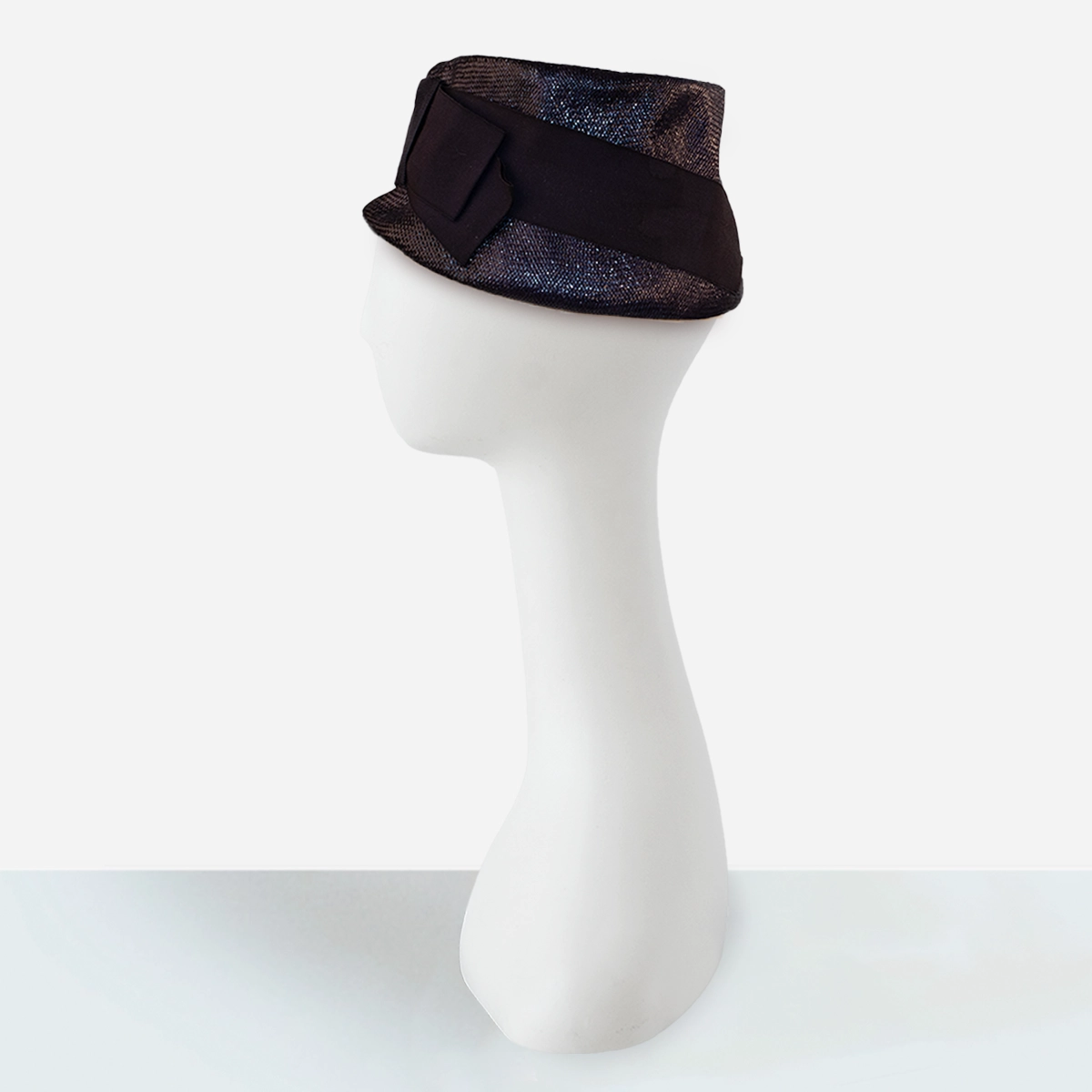 1950s navy blue straw hat