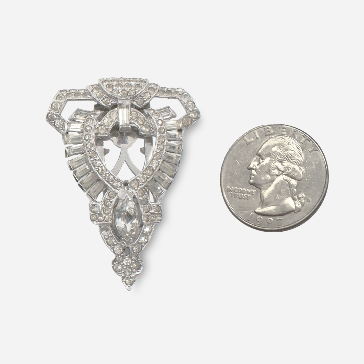 vintage art deco dress clip size