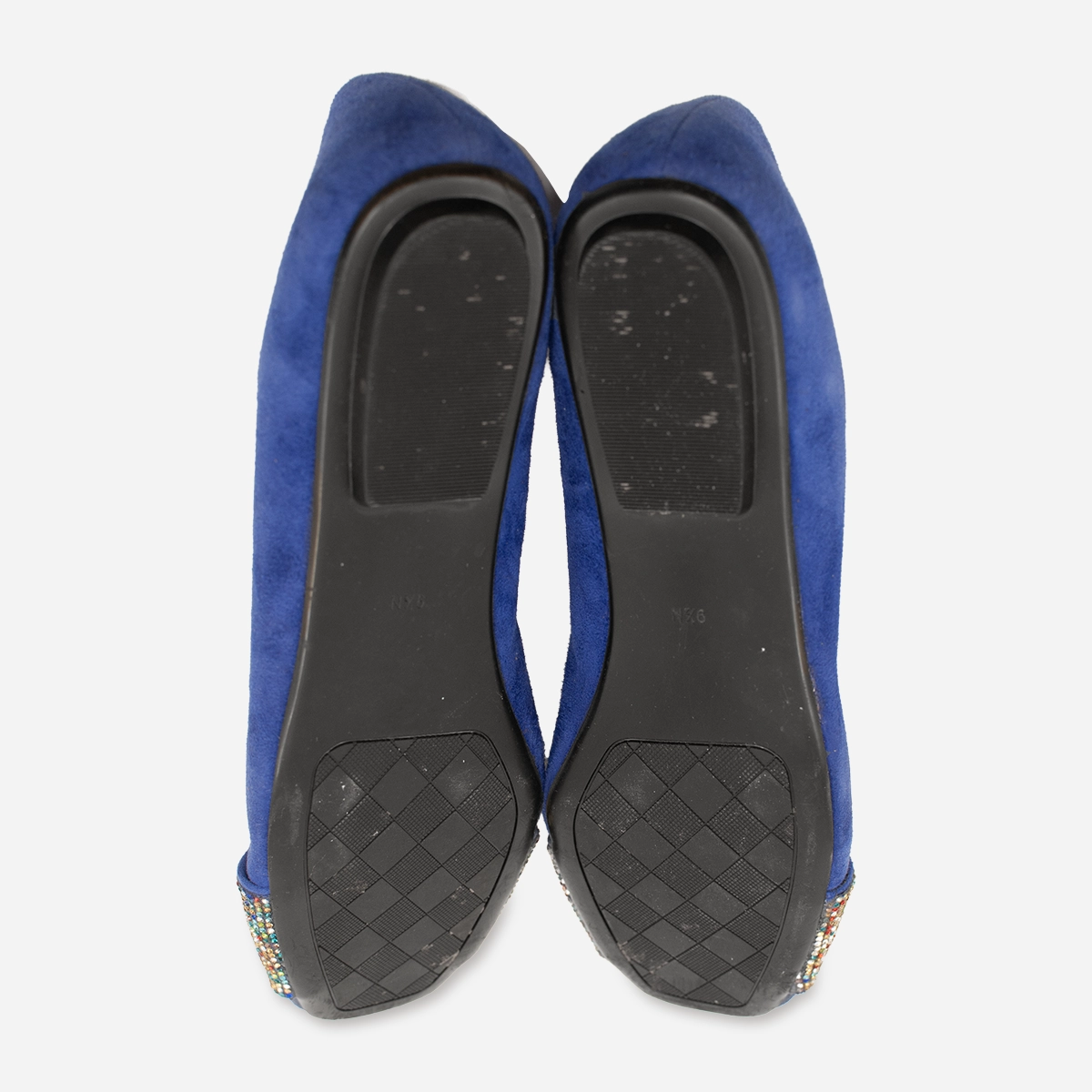 vintage blue shoes size 9 Sole view showing light wear on vintage Vaneli flats size 9N