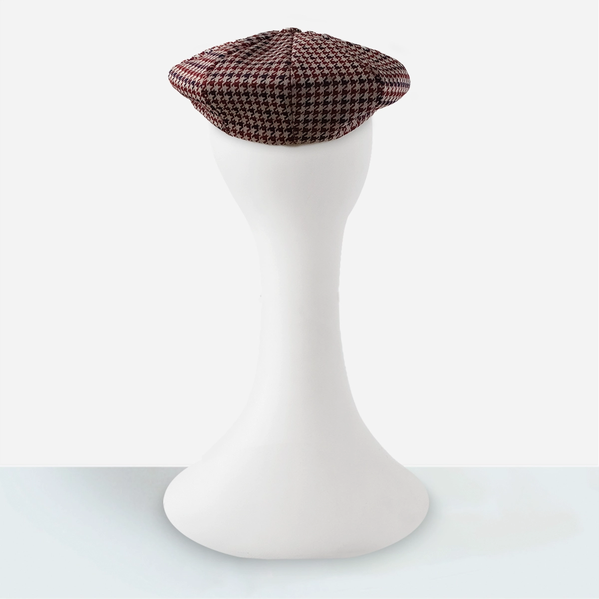 back of vintage mens newsboy cap vintage newsboy cap back view