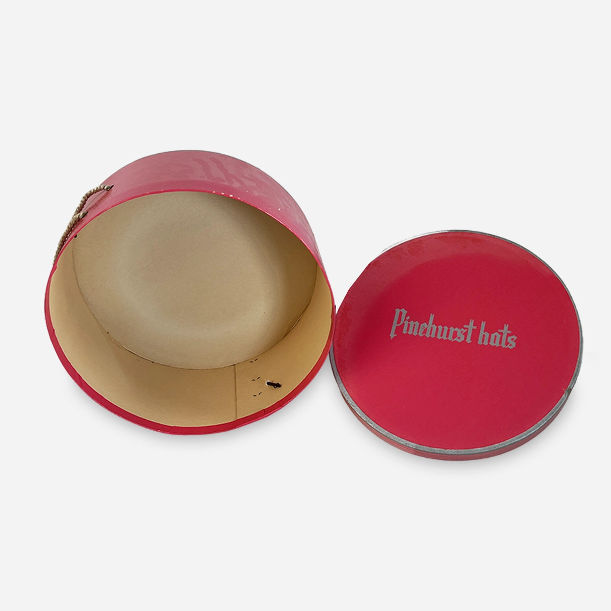 Pink Pinehurst round hatbox with top