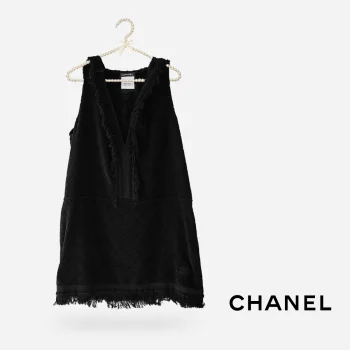 vintage Chanel Black terry pullover