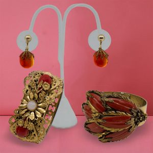 Shop vintage Valentine's Day gifts